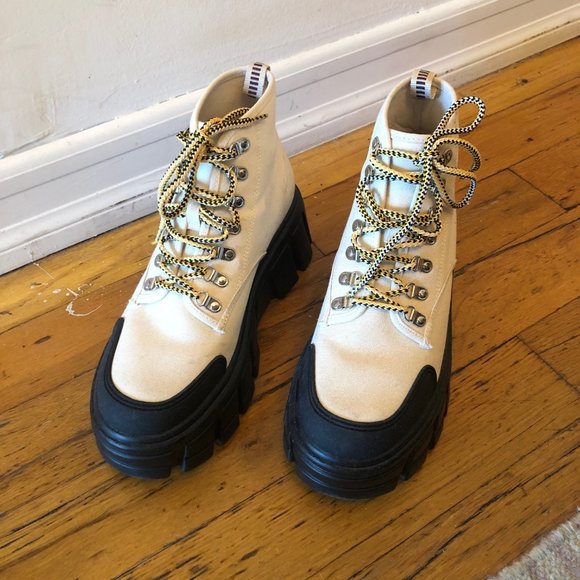 SOLD! Zara Canvas Thick Sole Ankle Boots, 8.5/39 - Picture 8 of 8